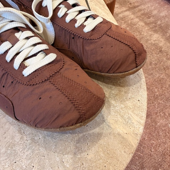 Nike Jacquemus Brown Moon Sneaker Shoes - Picture 3 of 13